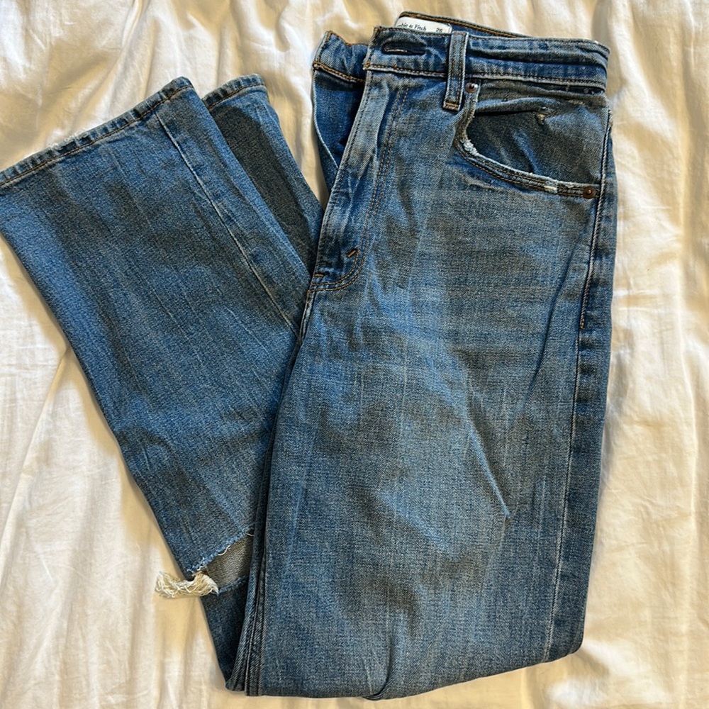 Abercrombie High Rise Ankle Straight Jean
